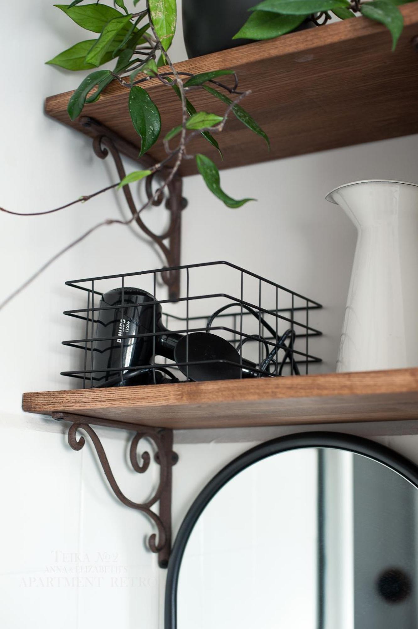 Teika No 2 Apartment-retro On Brivibas Street-free Parking Appartement *