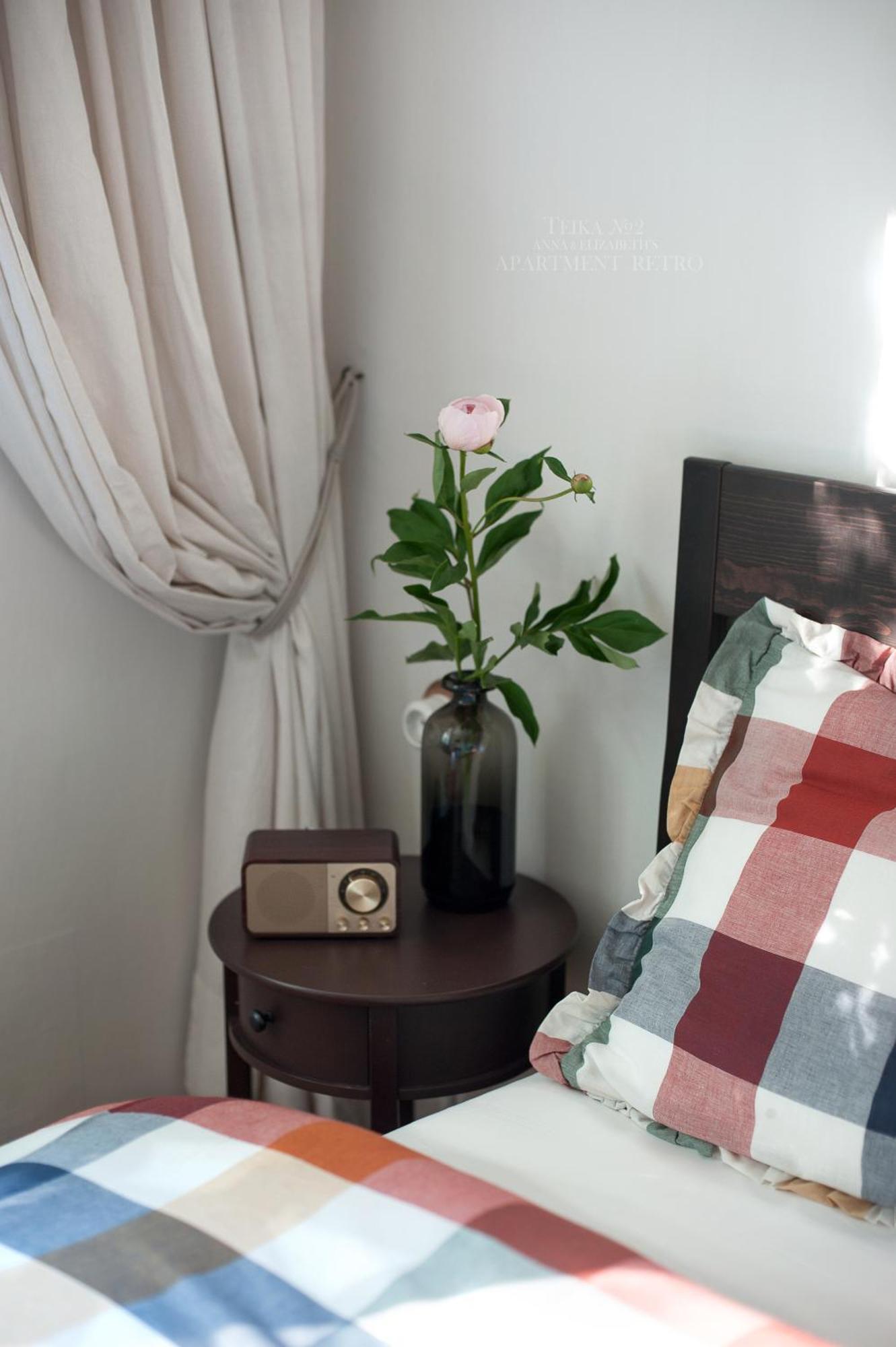Teika No 2 Apartment-retro On Brivibas Street-free Parking
