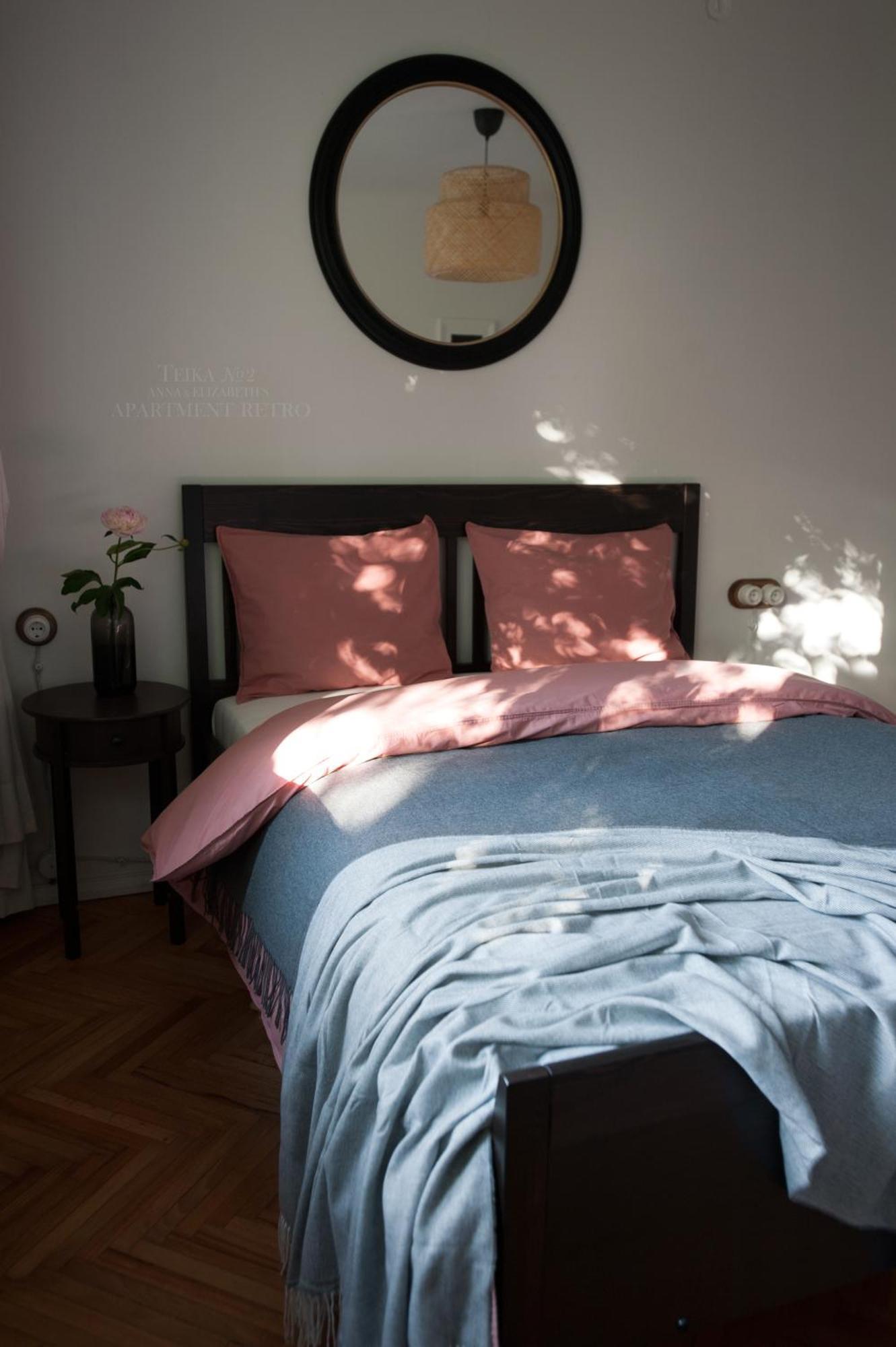 Teika No 2 Apartment-retro On Brivibas Street-free Parking Appartement
